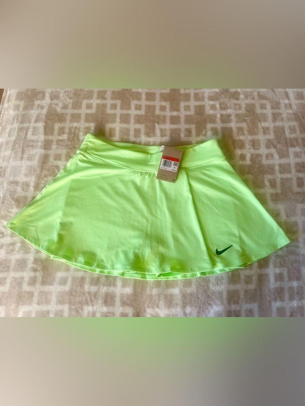 Nike Women’s Neon Green Circle Skater Skirt